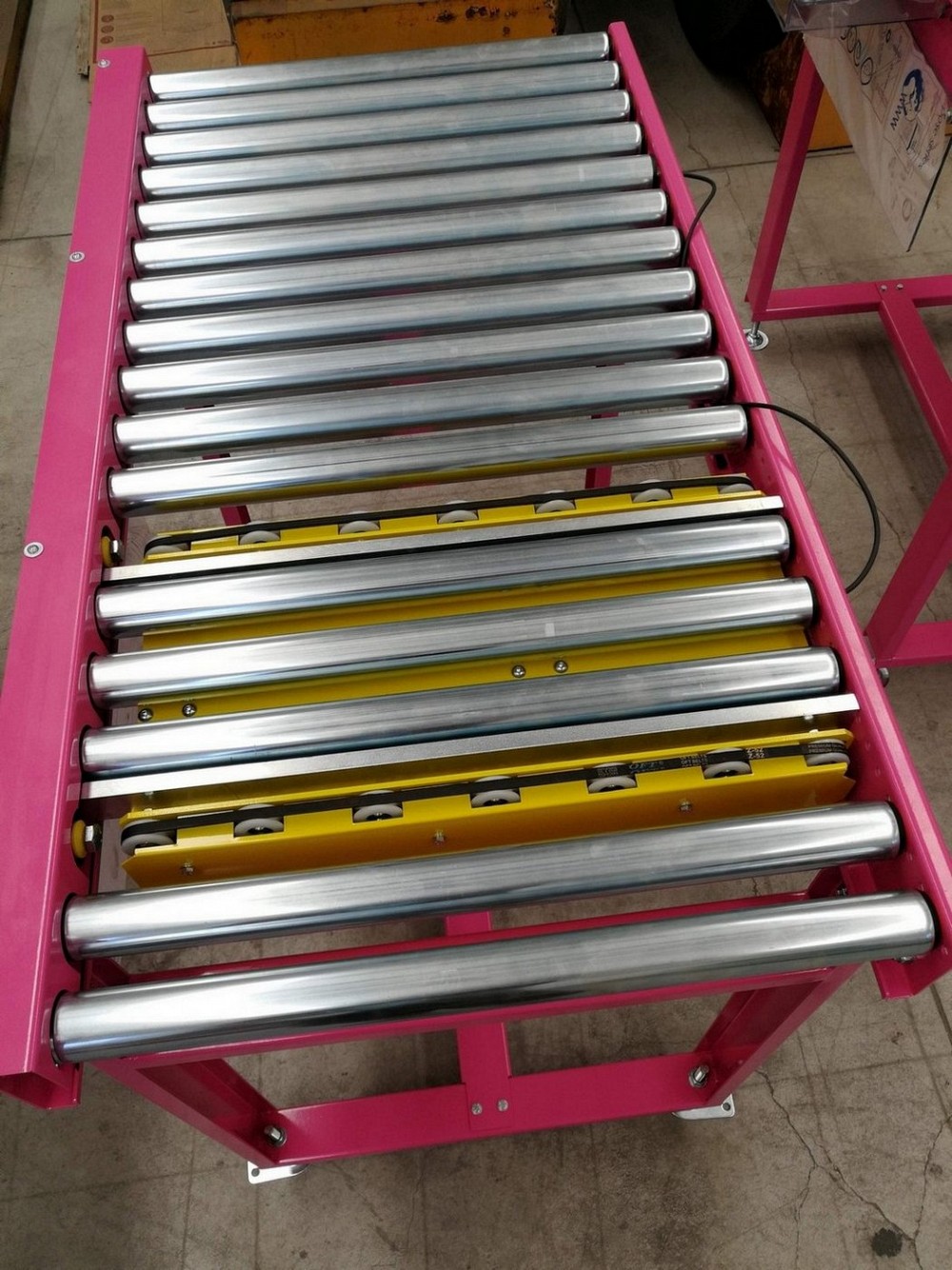 Material Handling E-commerce di Intimo